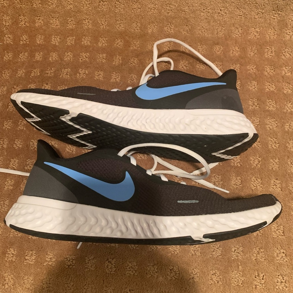 Nike Revolution 5 Running shoe